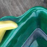 Ramequins in dabbling, 1950