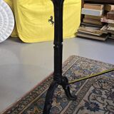 Oval bistro table - marble and cast iron