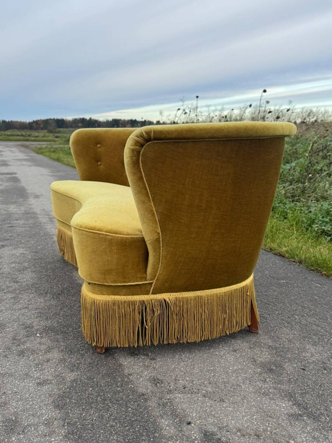 Canapé banane danois du milieu du siècle