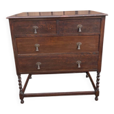 Small English chest of drawers