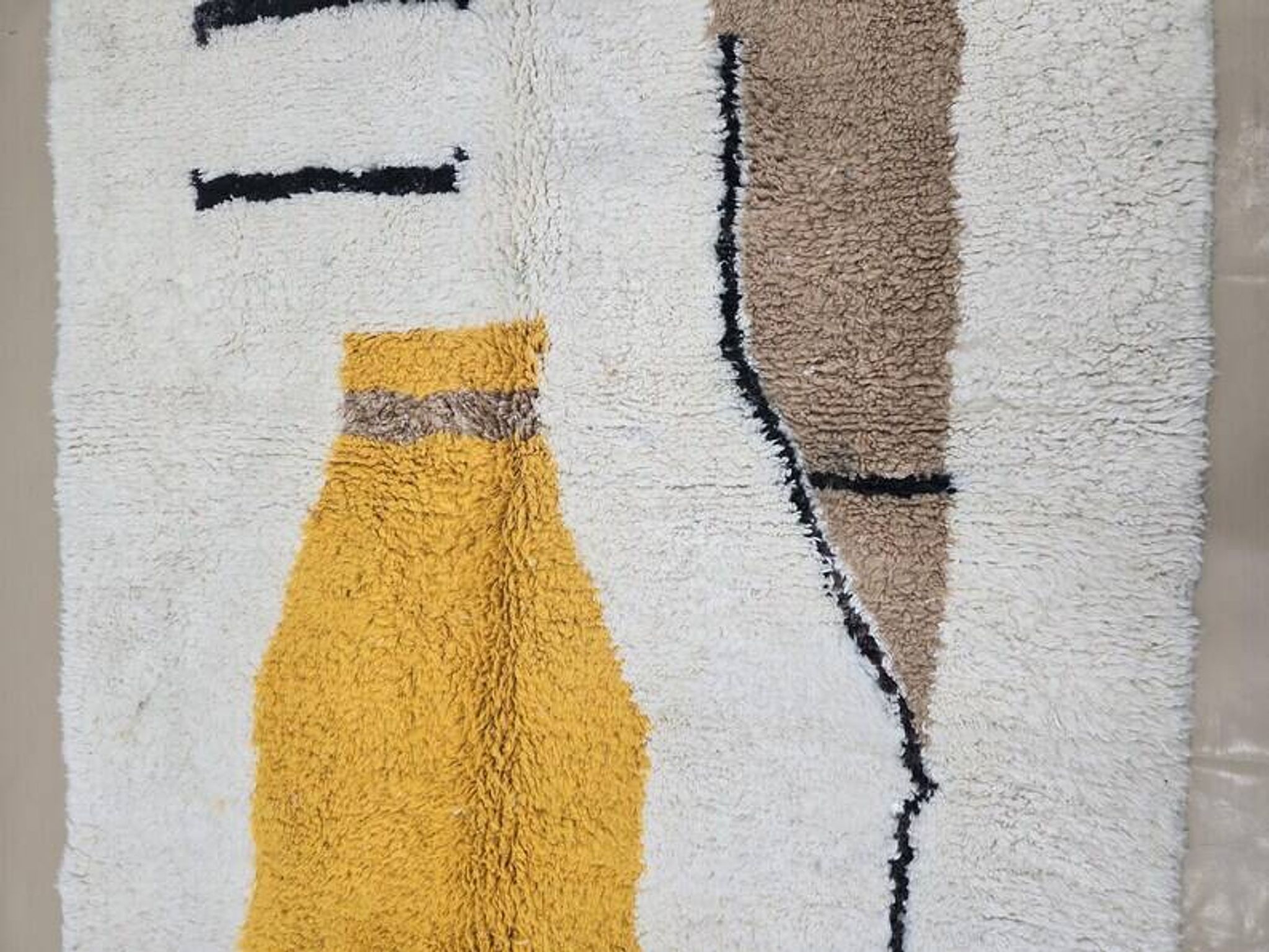 Handmade wool rug 250cmx150cm