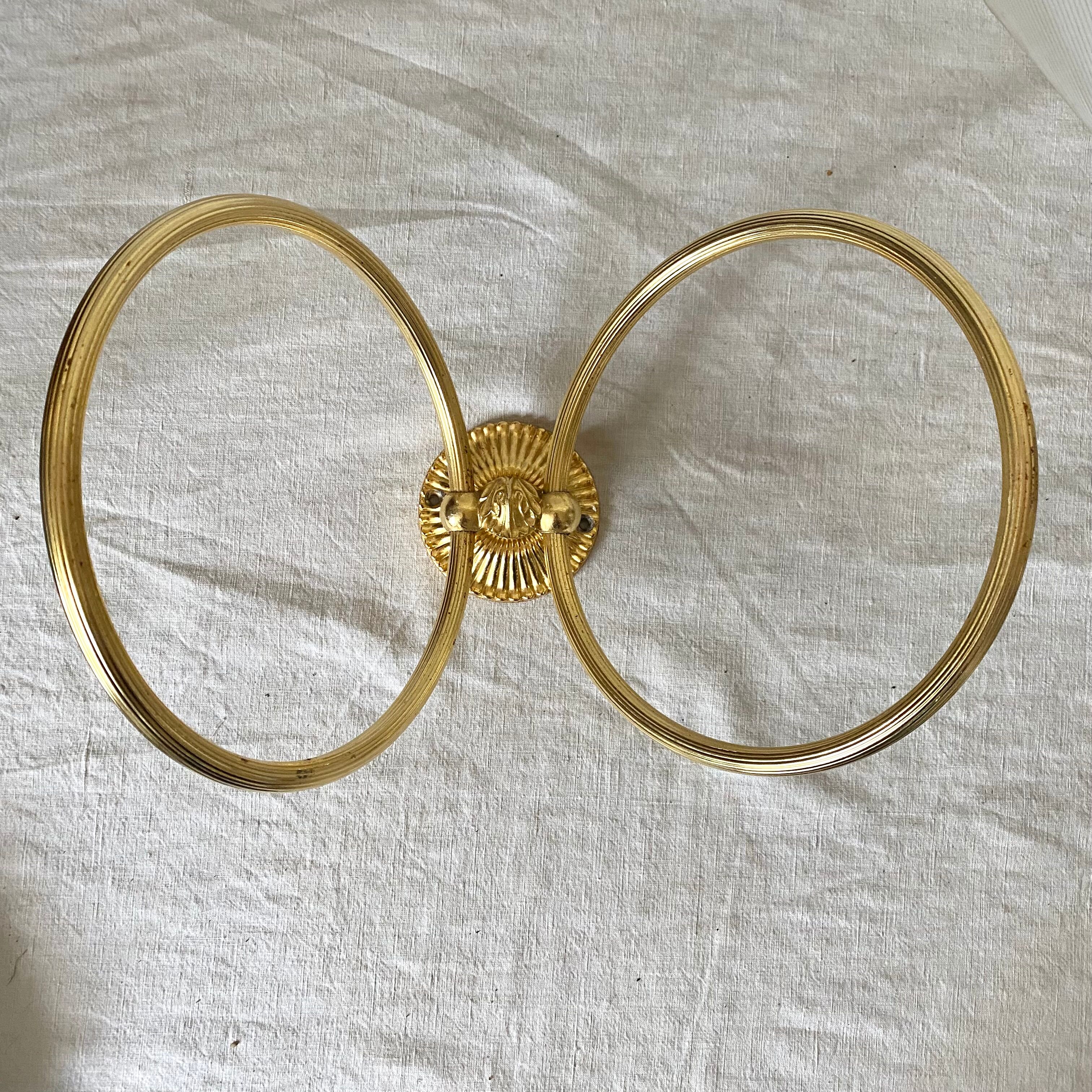 Towel rack golden rings