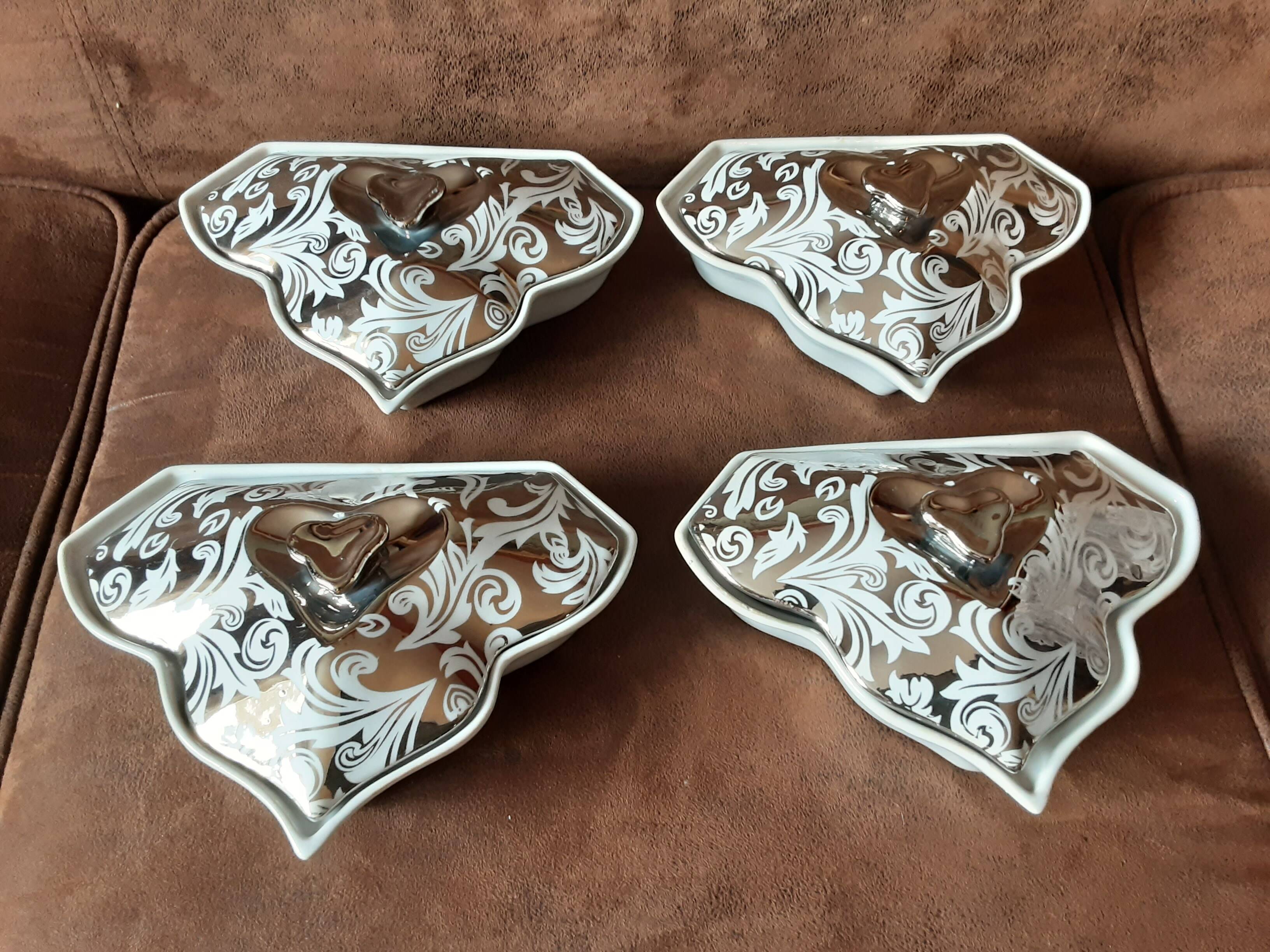 Set of 4 original cups