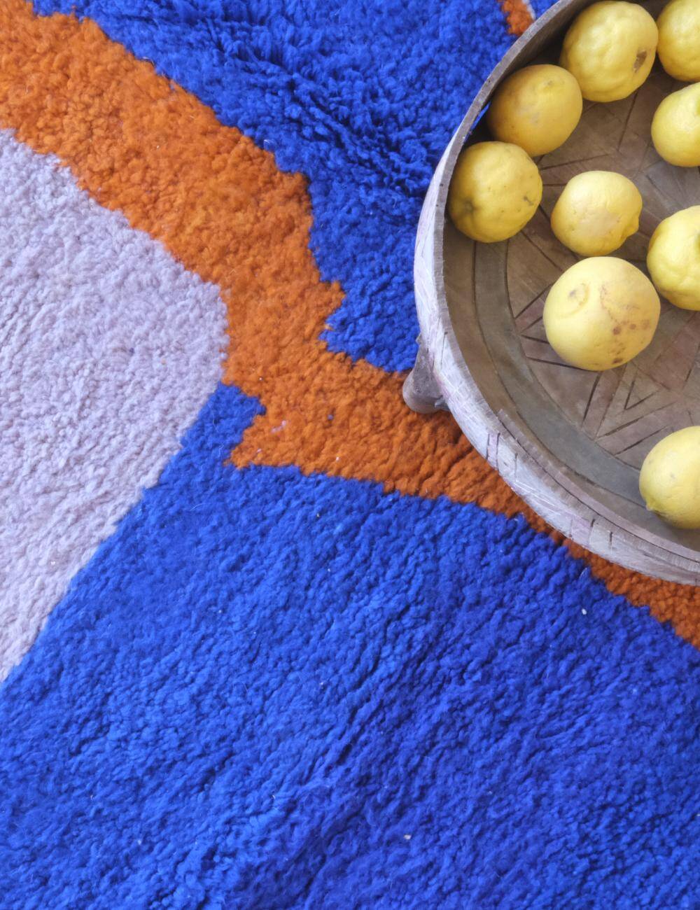 Contemporary Berber Rug - 248 x 155 cm