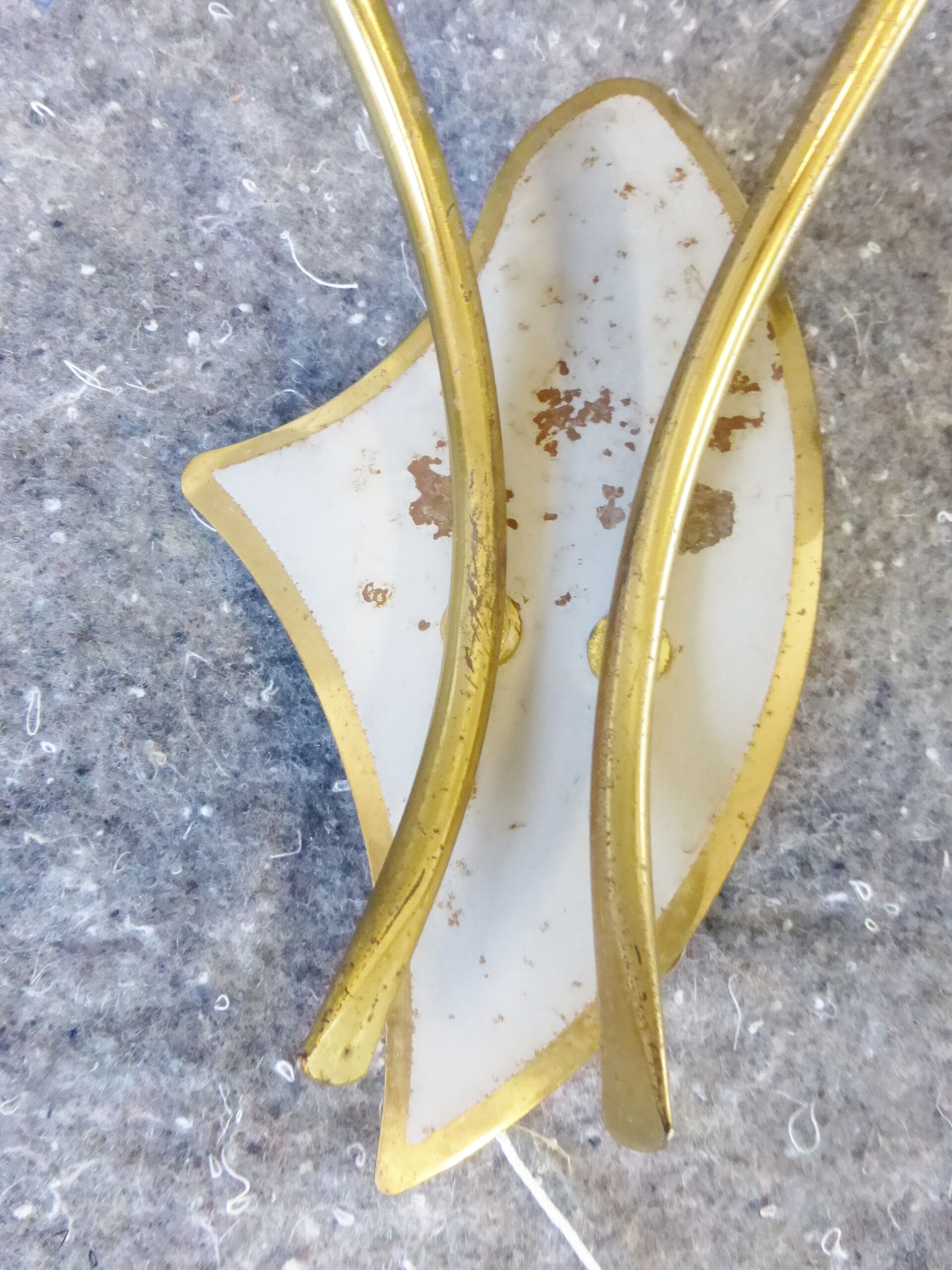 Pair 1950 vintage metal and glass Opal 50s rockabilly wall lights