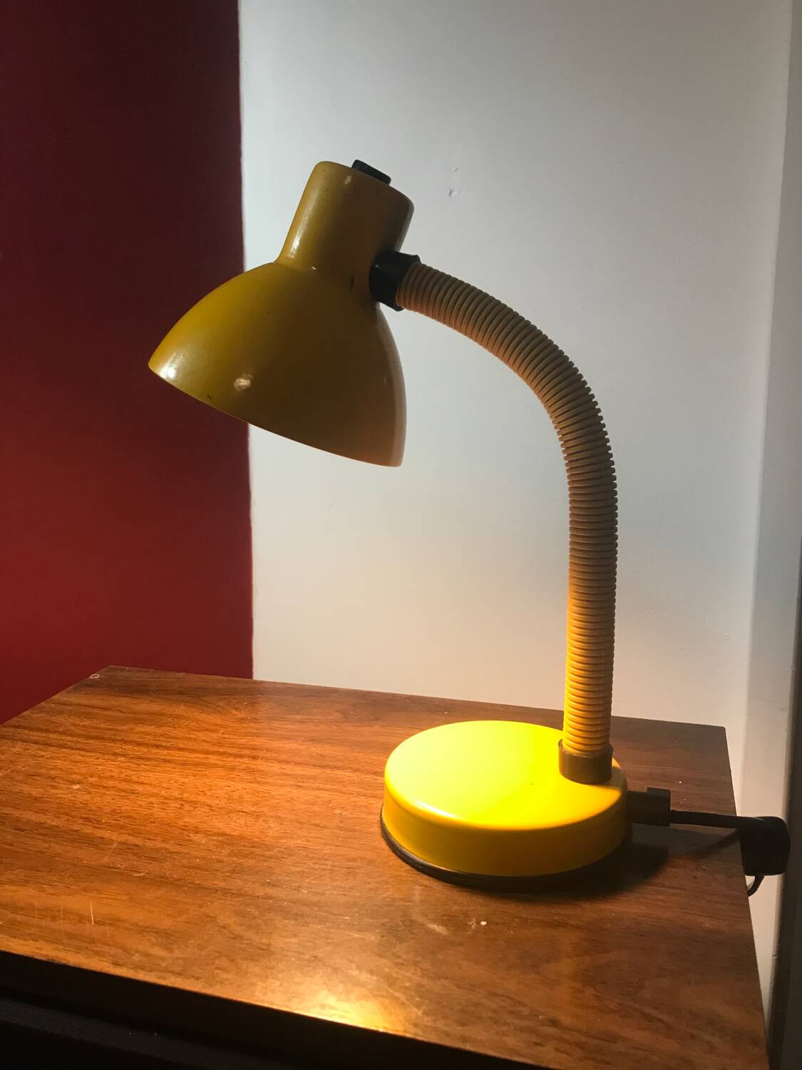 Italian Stilplast desk lamp from the 80s
