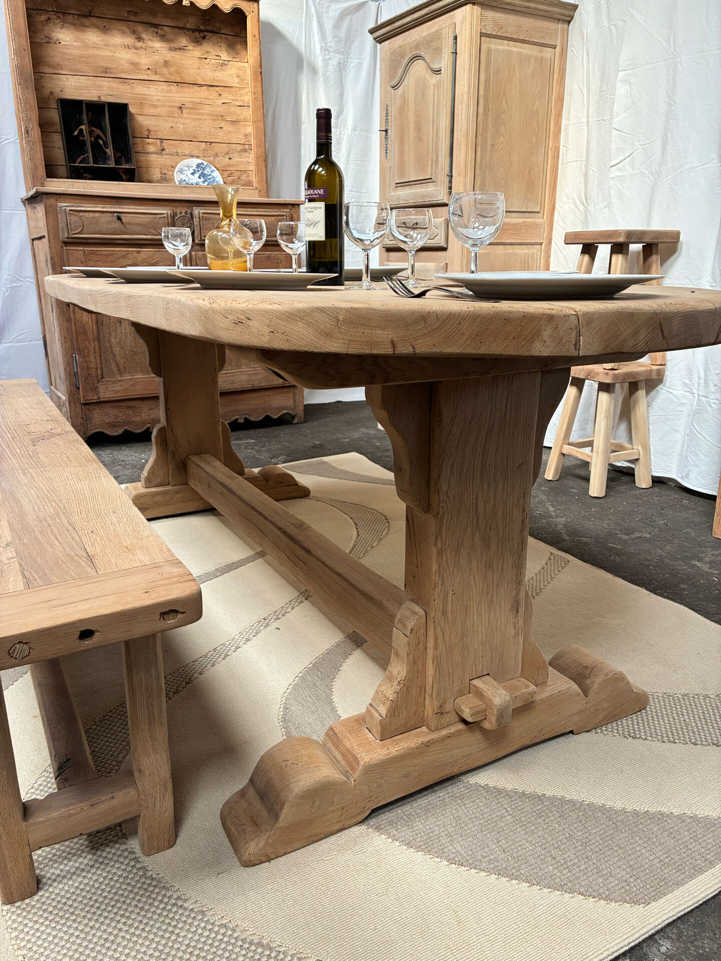 Table de monastère en chêne massif