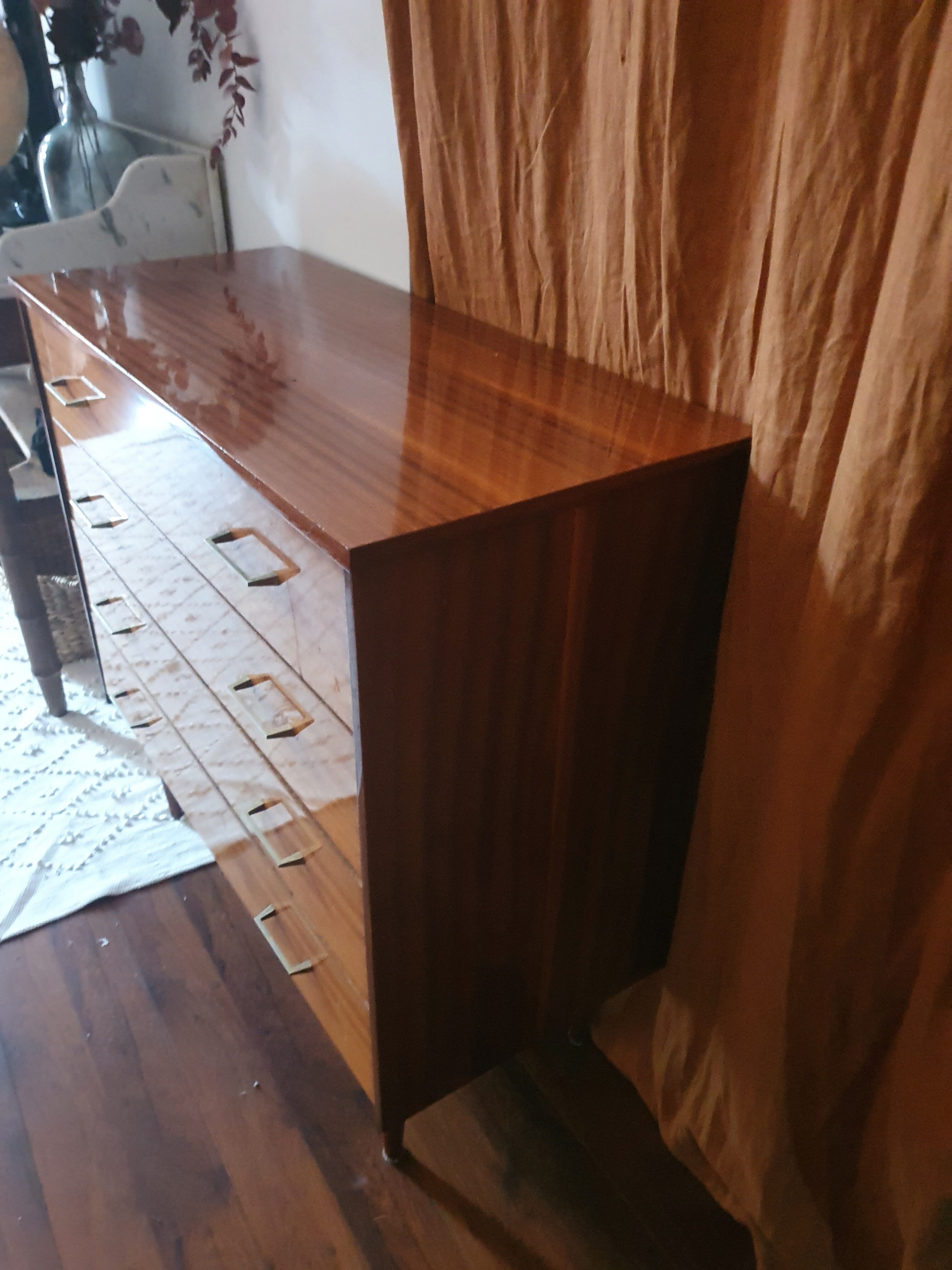 Commode vintage année 60 marron vernis 4 tiroirs
