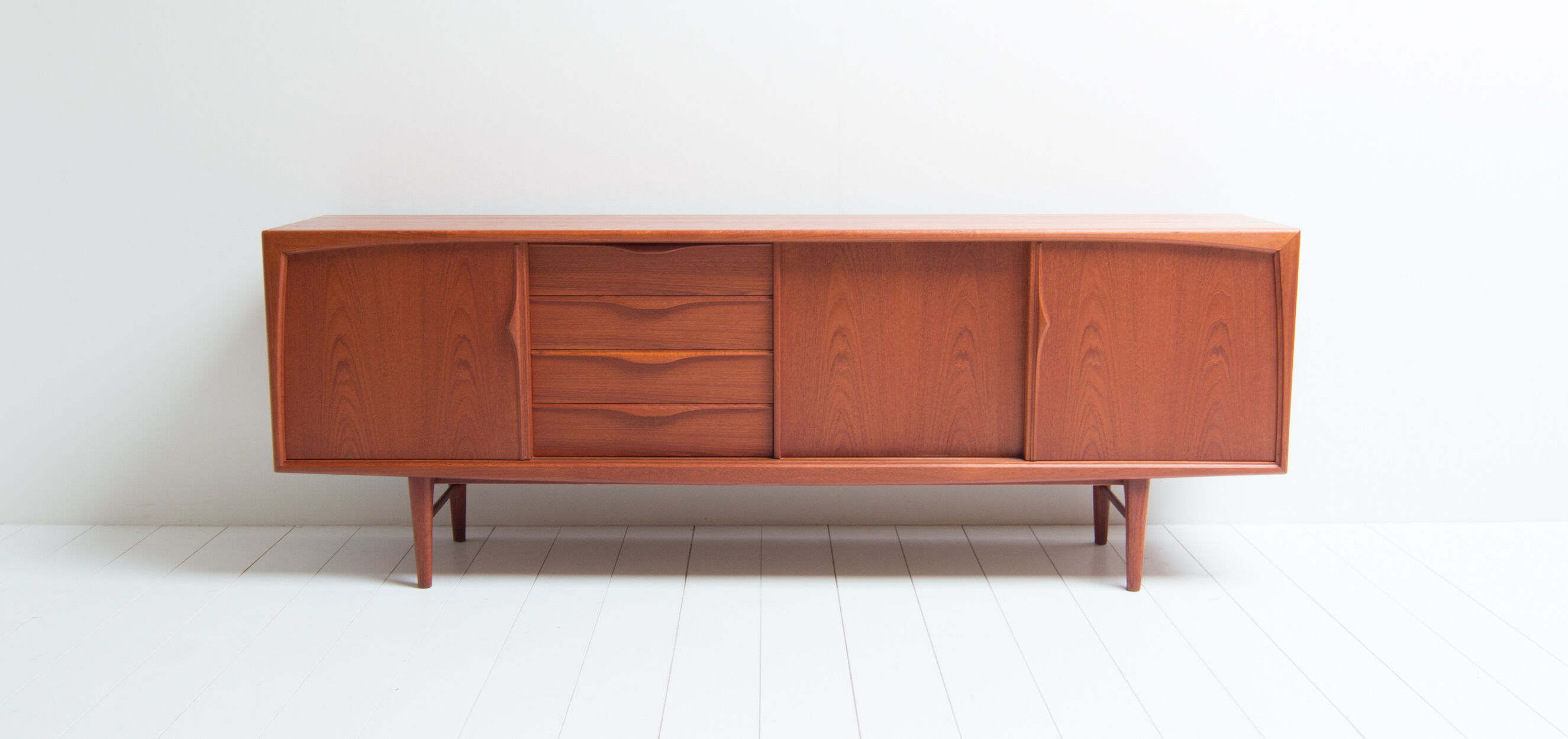 RT MÖBEL Danish design sideboard model 272 from the 60's