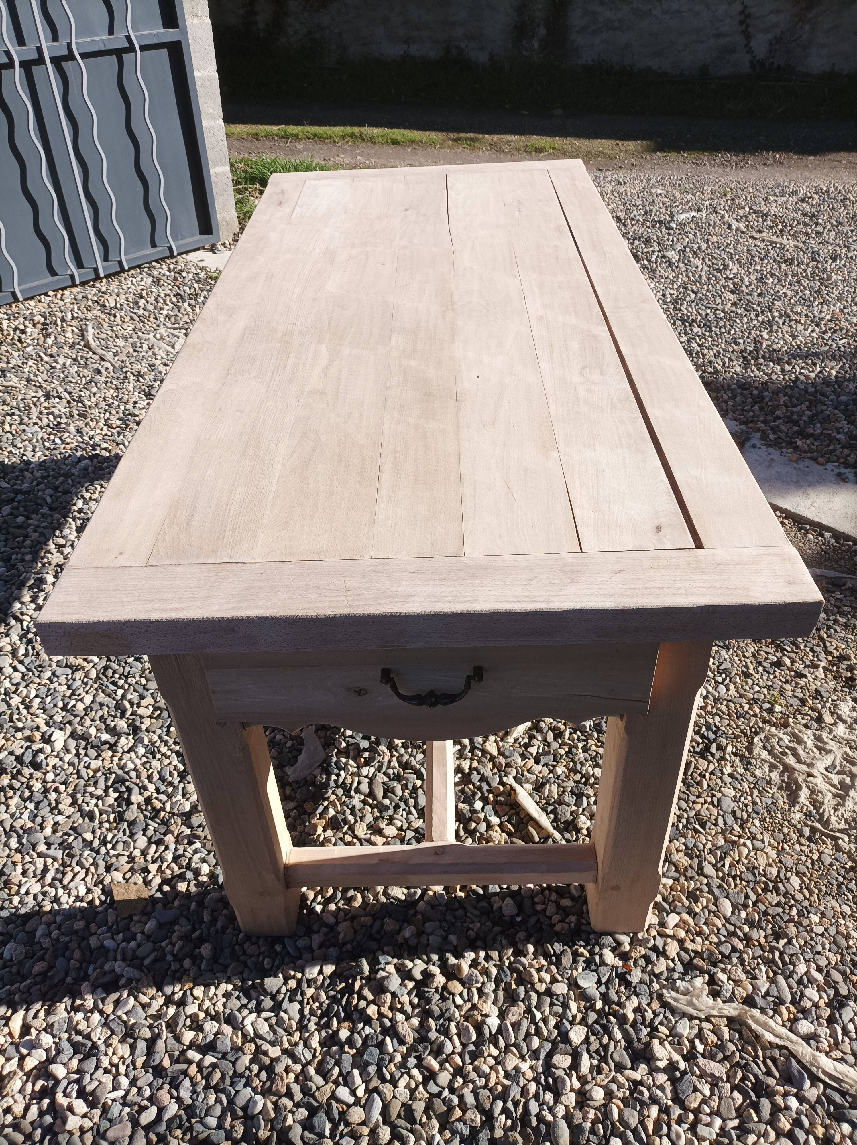 Farmhouse table with drawers