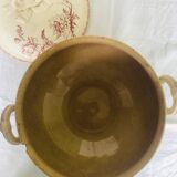 Iron earth soup bowl