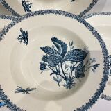 Set of 4 hollow plates, decoration insects and fruits, Manufacture Choisy le Roi Tere de Fer