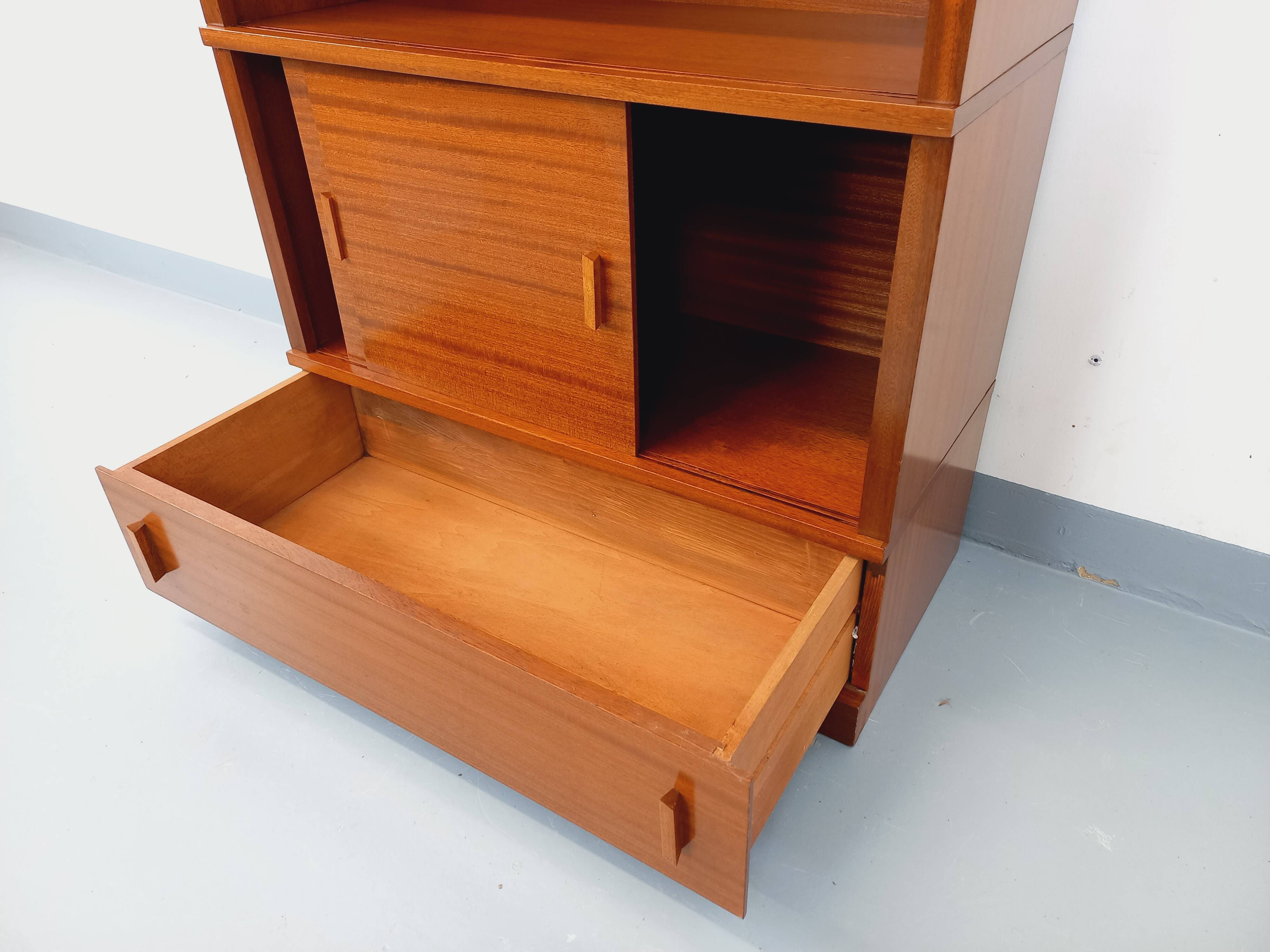 Vintage oak storage bookshelf from the 1960s.