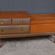 Teak and nubuck hairdresser, by R. Landault – 1970