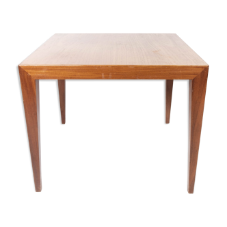 Side table in teak of Danish design manufactured by Haslev Furniture in the 1960s