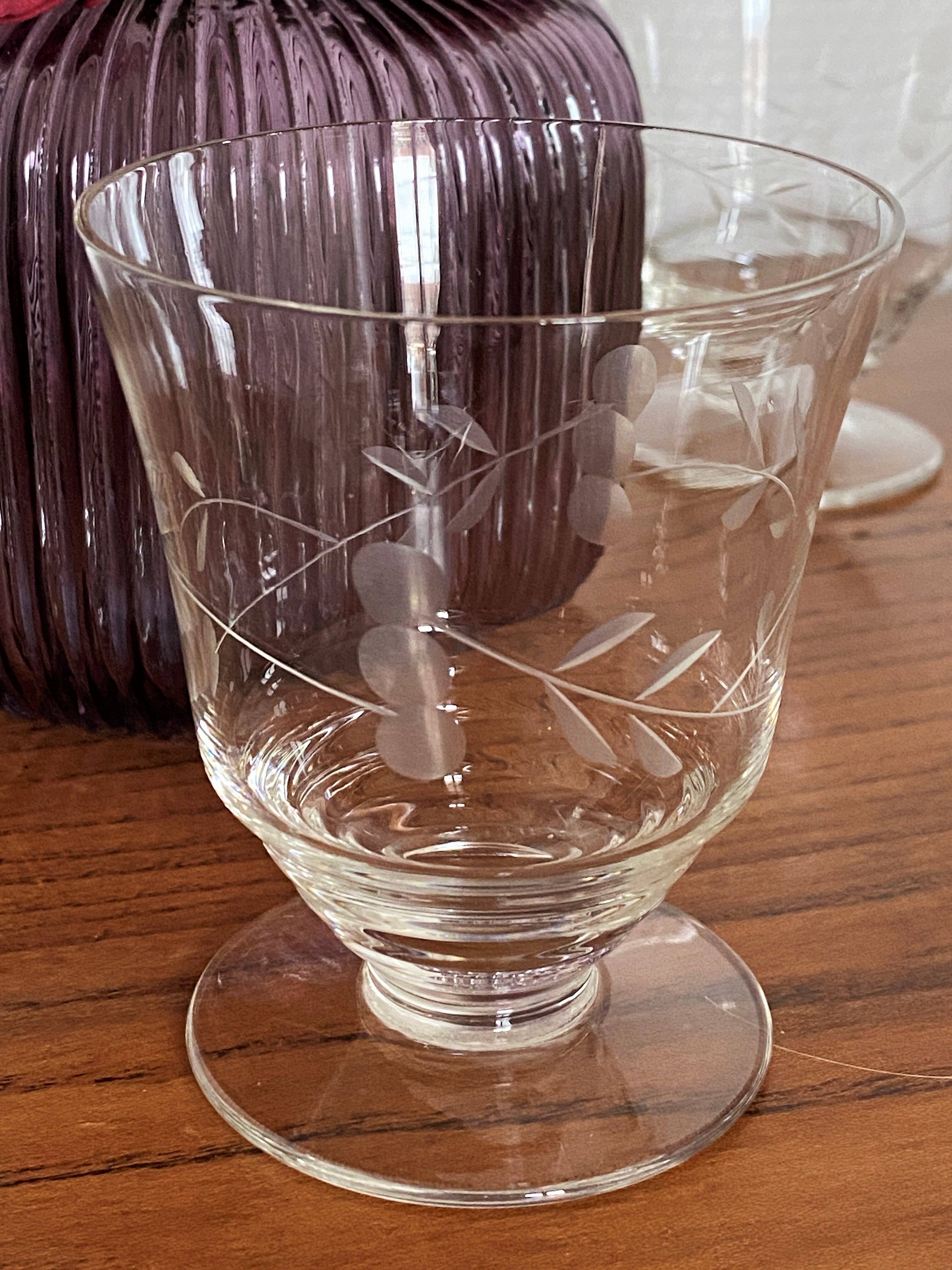 4 engraved wine glasses