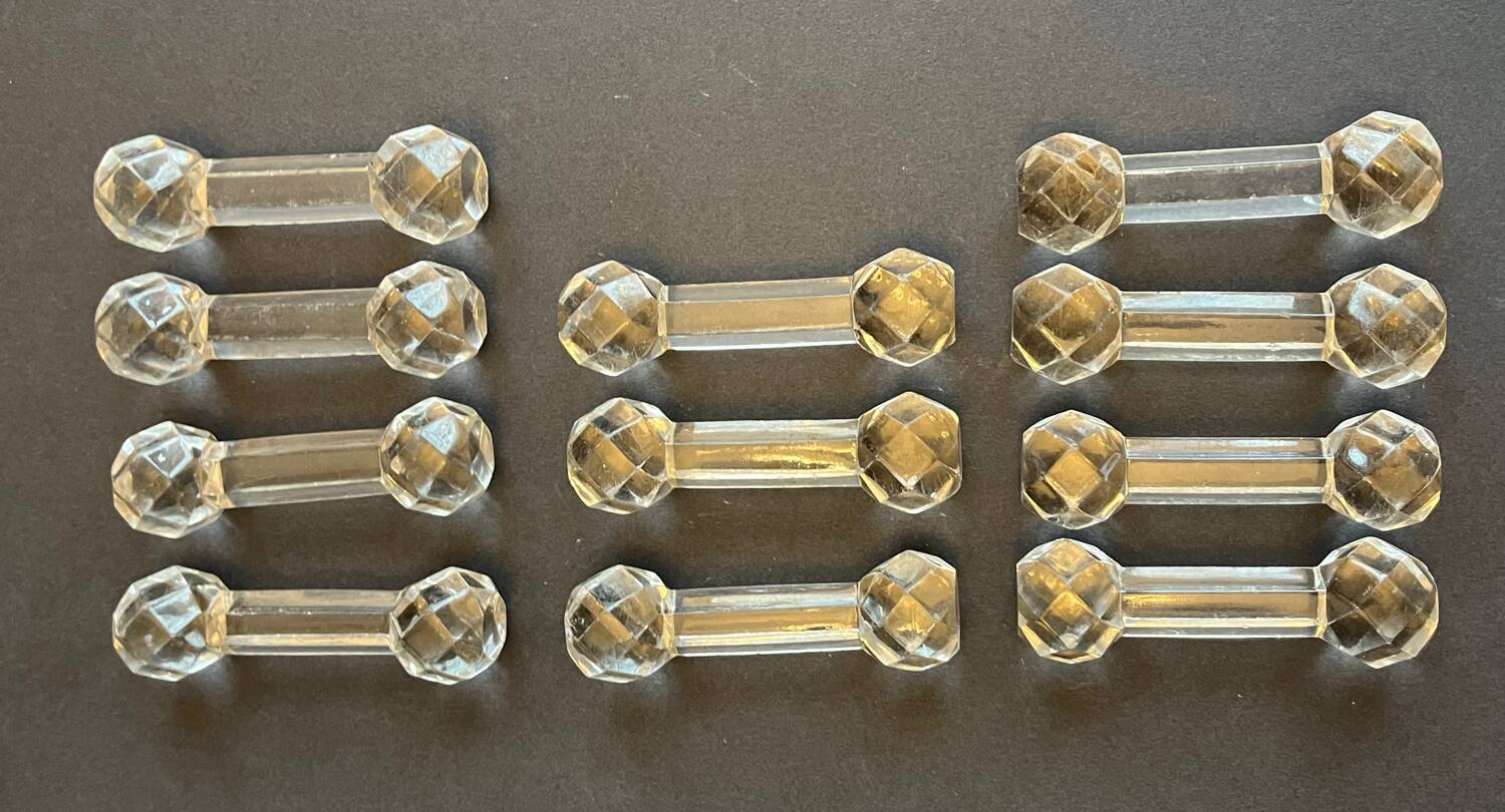 11 cut crystal knife holders