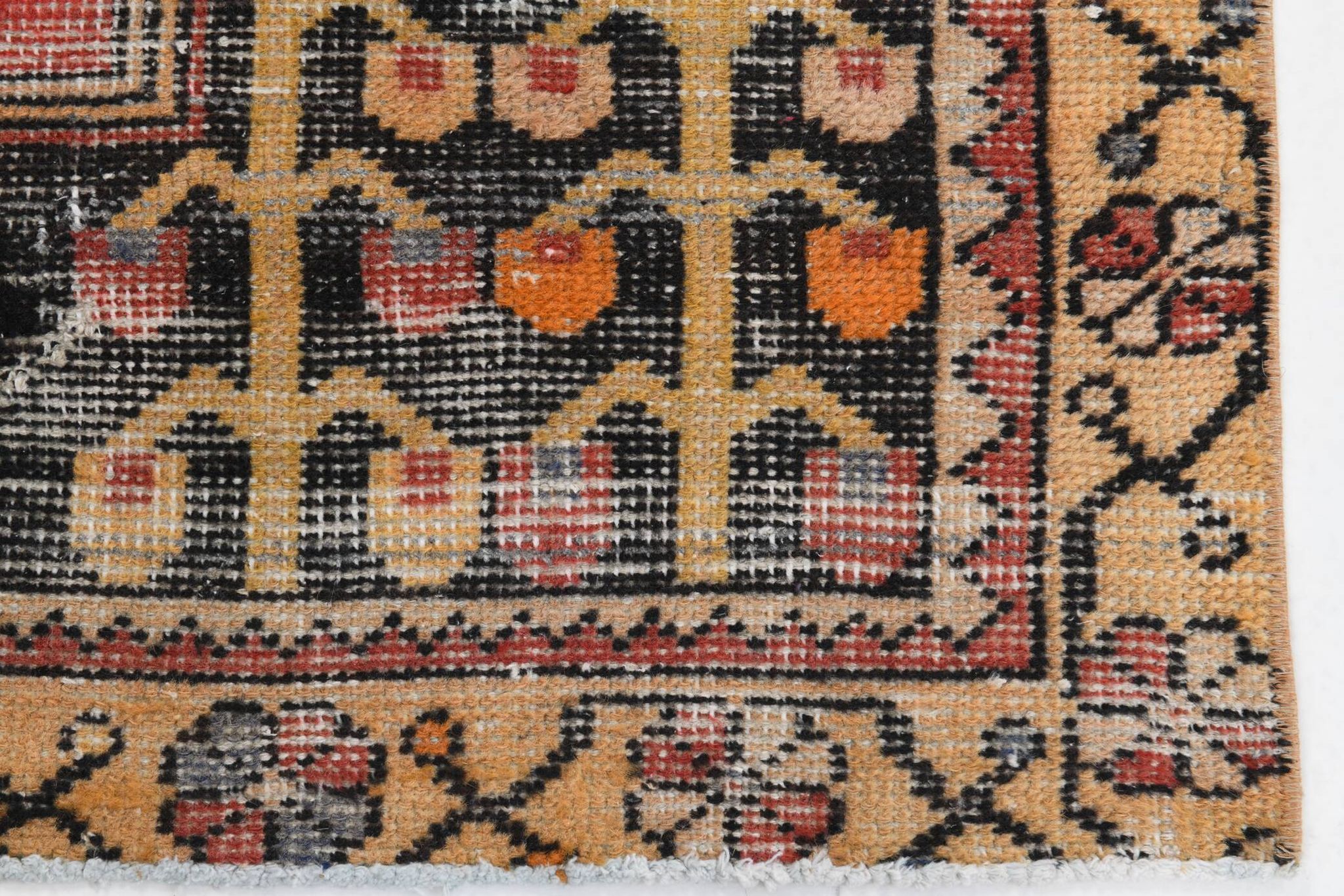 3x6 Shades Of Red & Black Handmade Wool Classic Vintage Rug, 100x179Cm