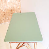 Rattan table
