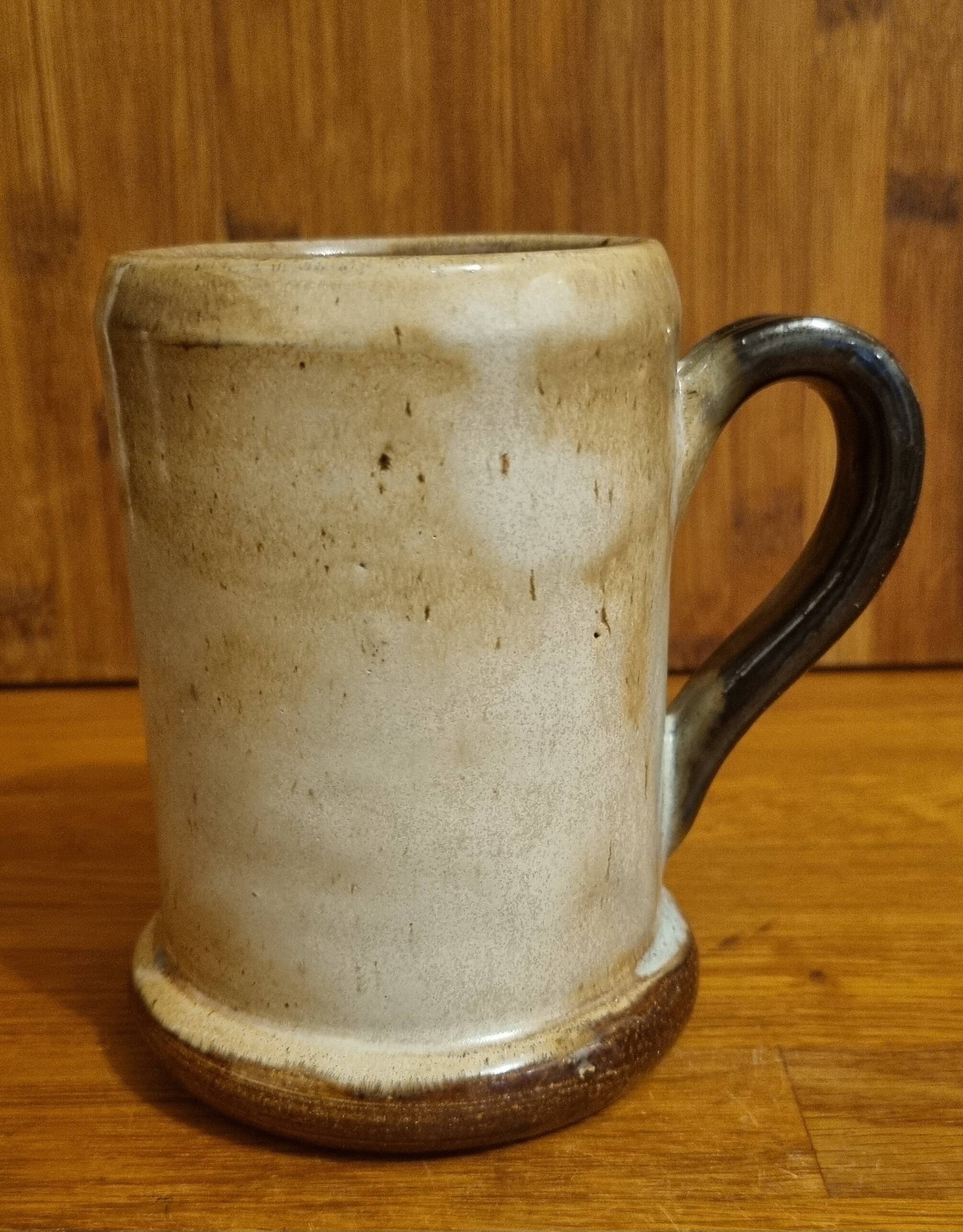 Mug stein signed Roger Guérin