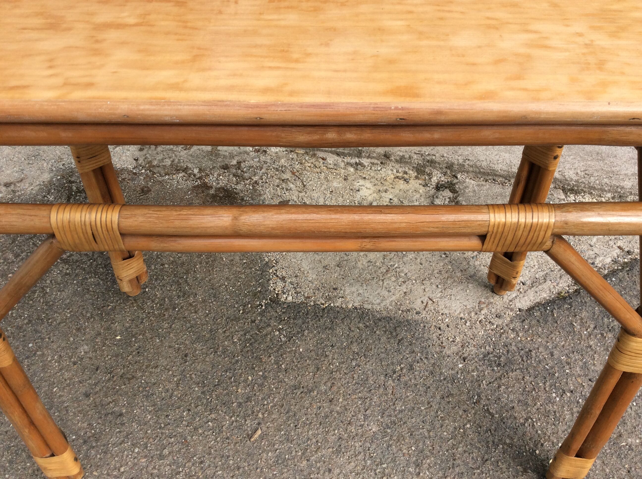 Table sam bamboo vintage 1960