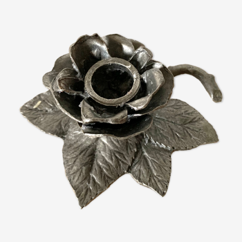 Tin flower candle holder