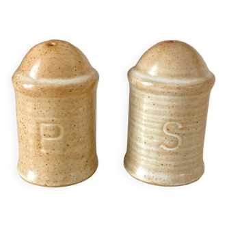 Vintage Village Grès salt and pepper shaker