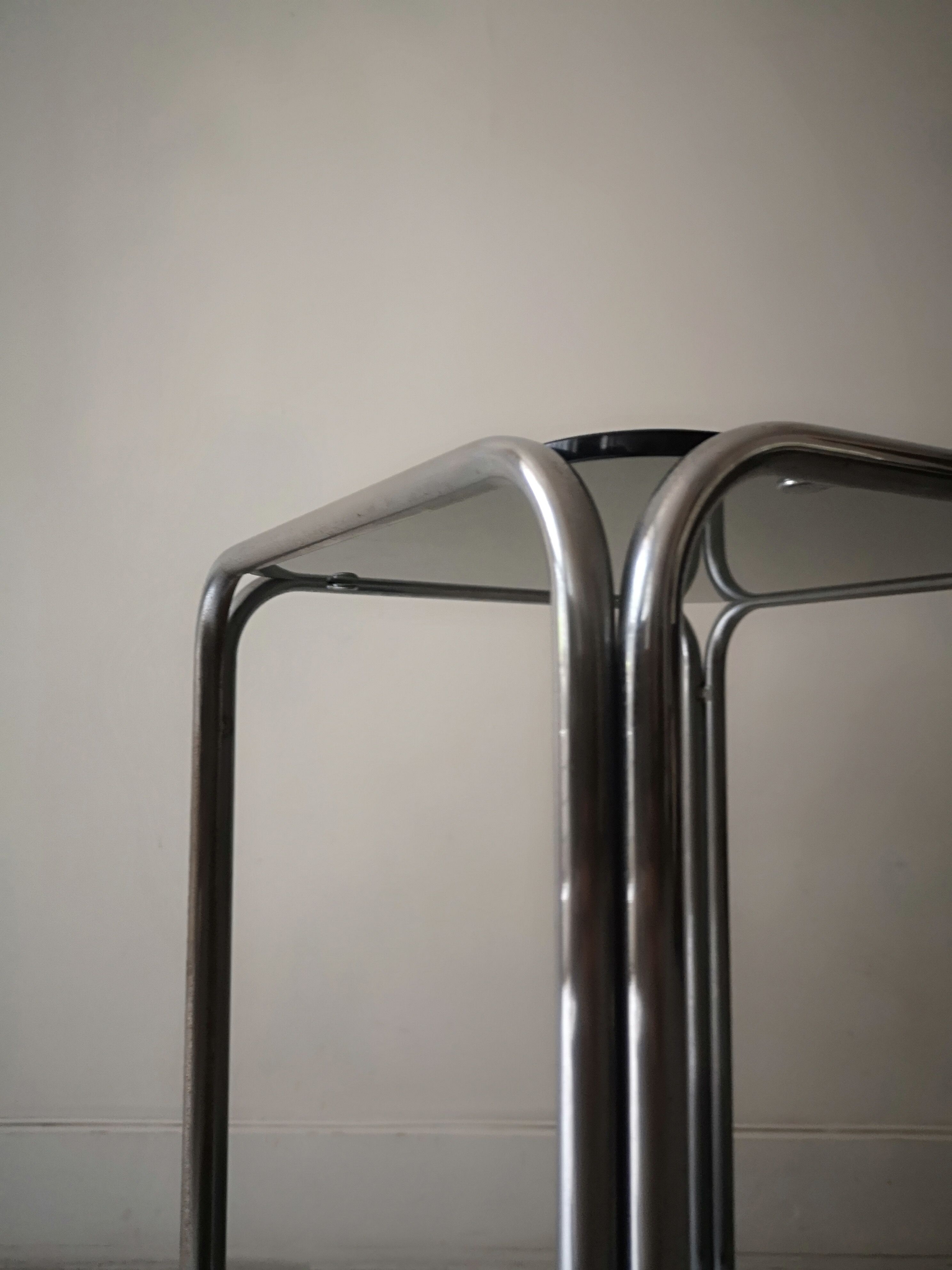 Fifth wheel console in chromed metal and smoked glass, design 1970