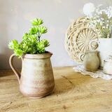 Stoneware decanter with handle