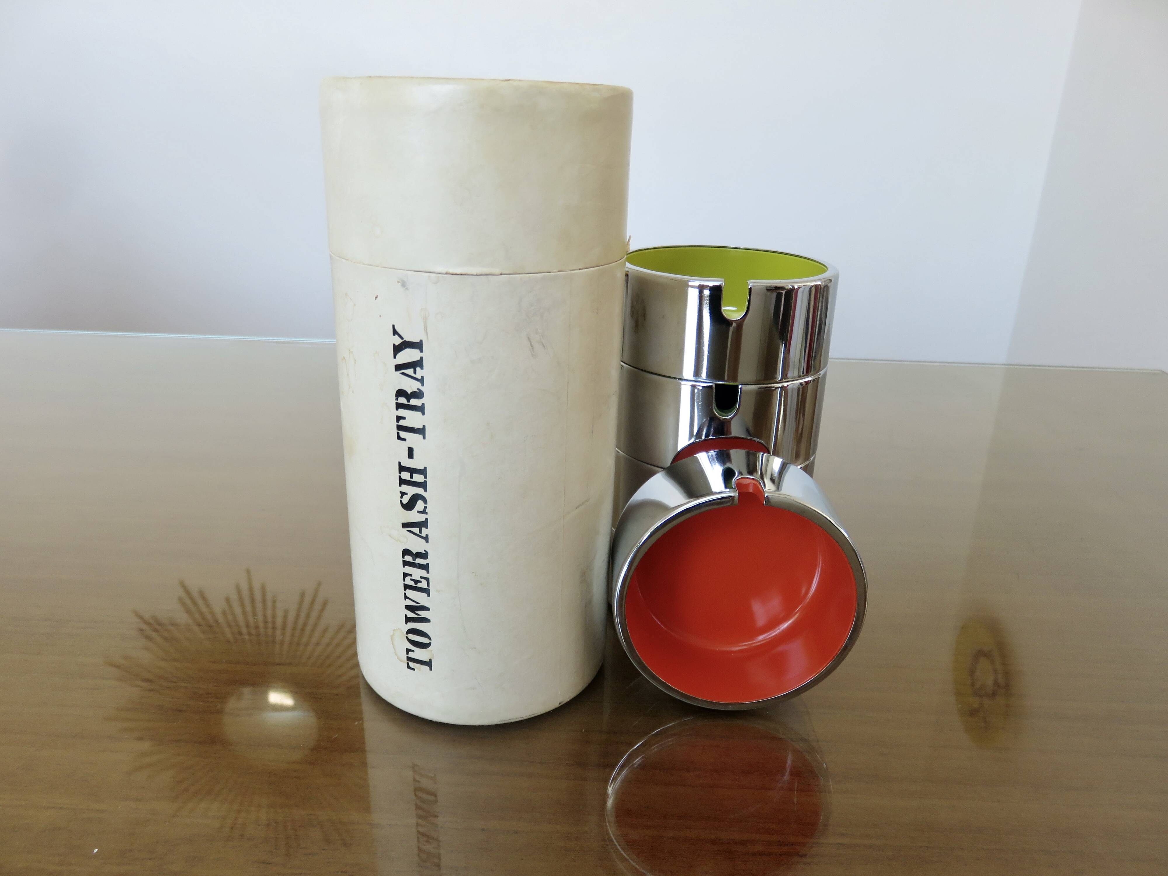 Isamu Kenmochi, 5 stackable ashtrays, new, in original box, 1970