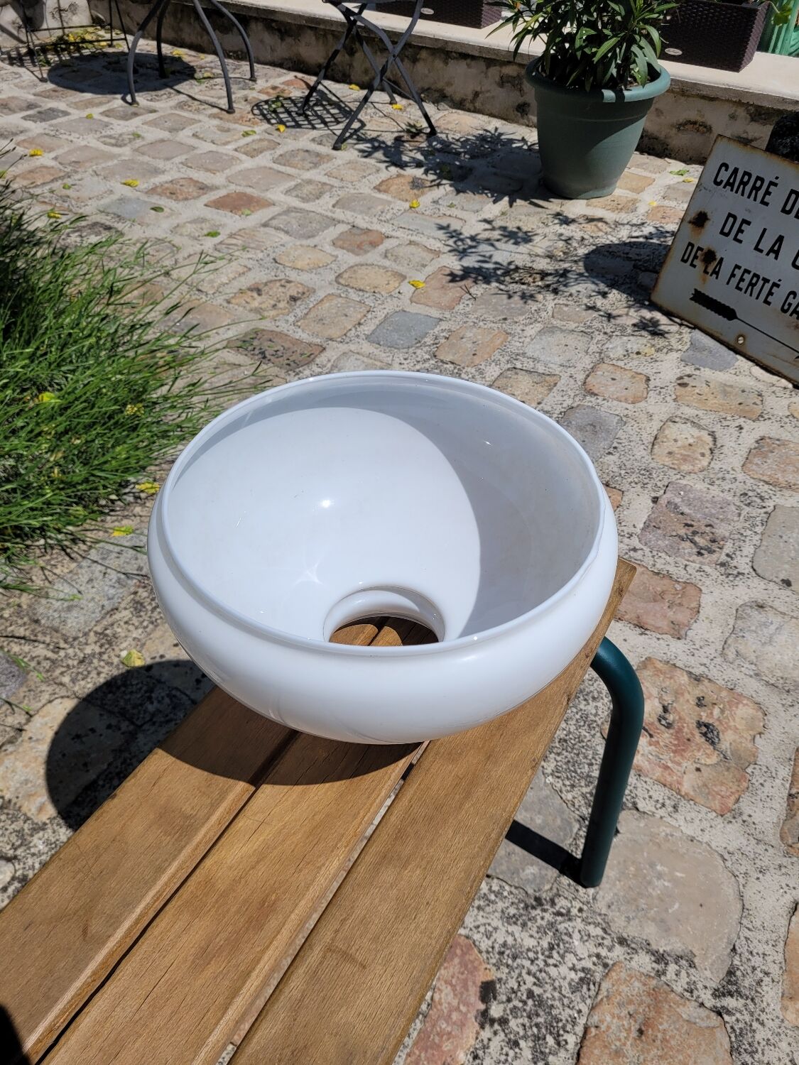 White opaline globe 275mm