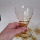 Lot de 8 verres à vin gravés anciens