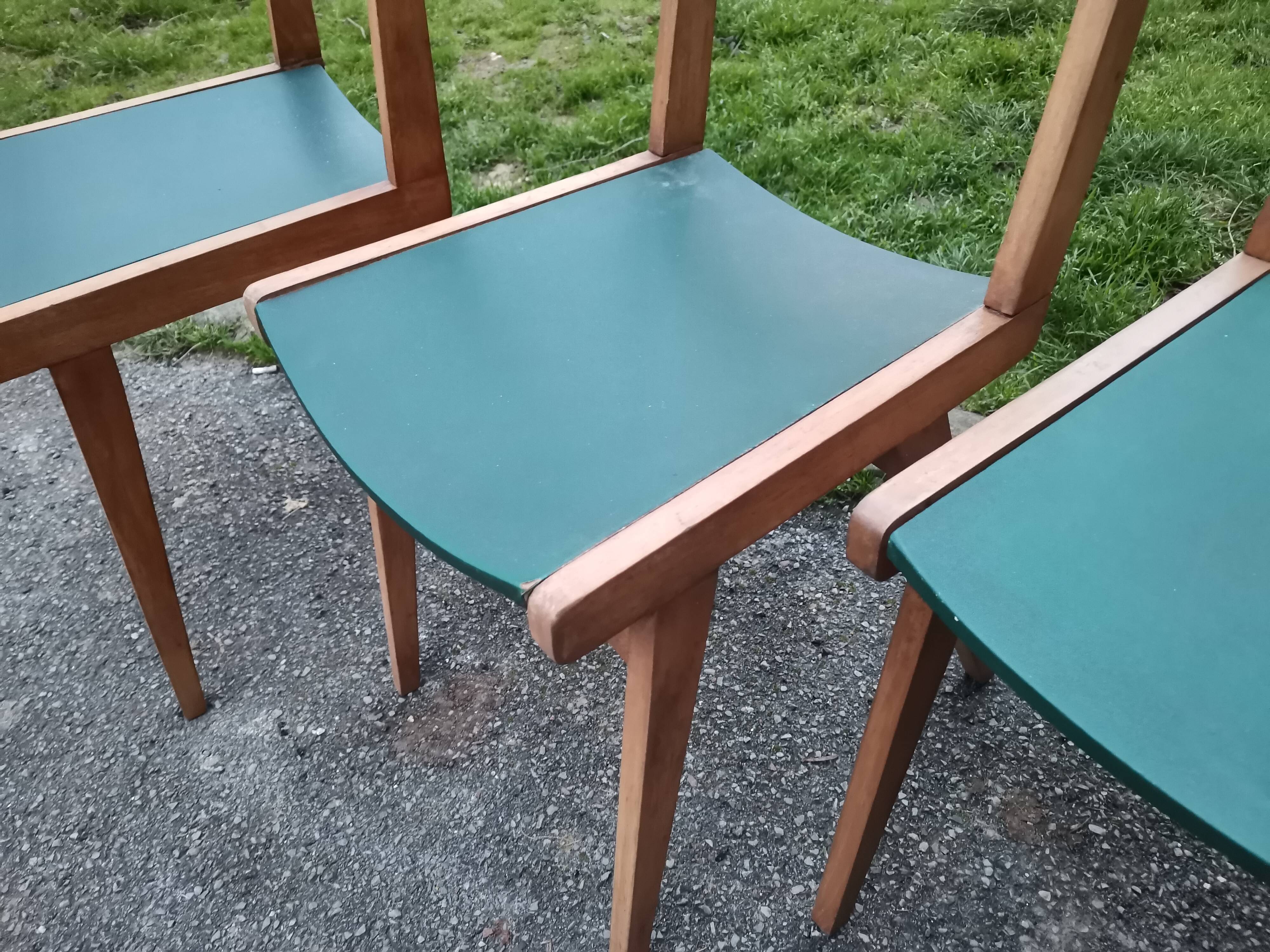 Suite de 4 chaises vintage