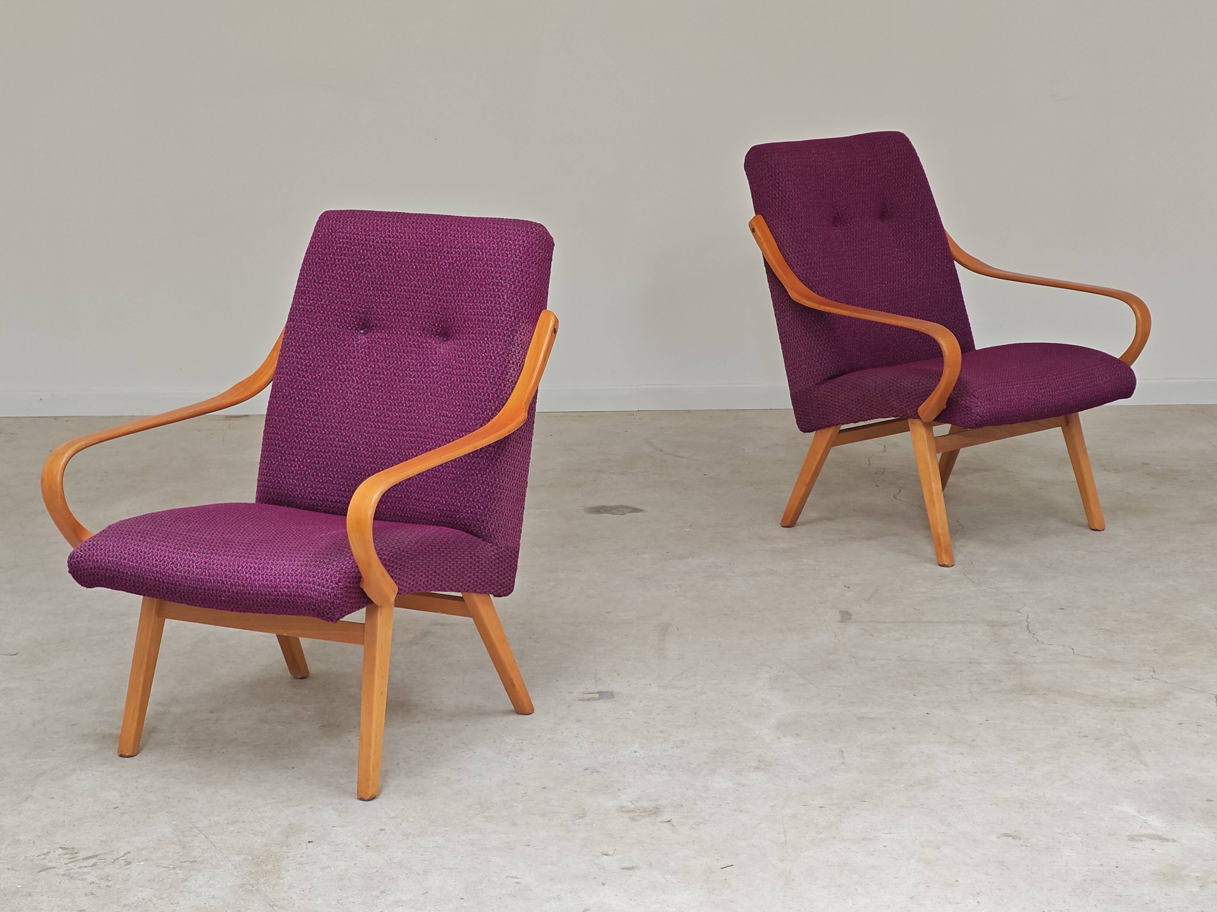 Pair of 6953 purple armchairs by Jaroslav Smidek for TON (Thonet)