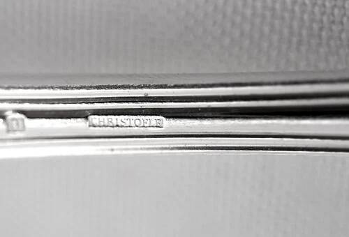 Christofle Violon palmettes, 14 table forks, 21 cm, silver-plated metal.