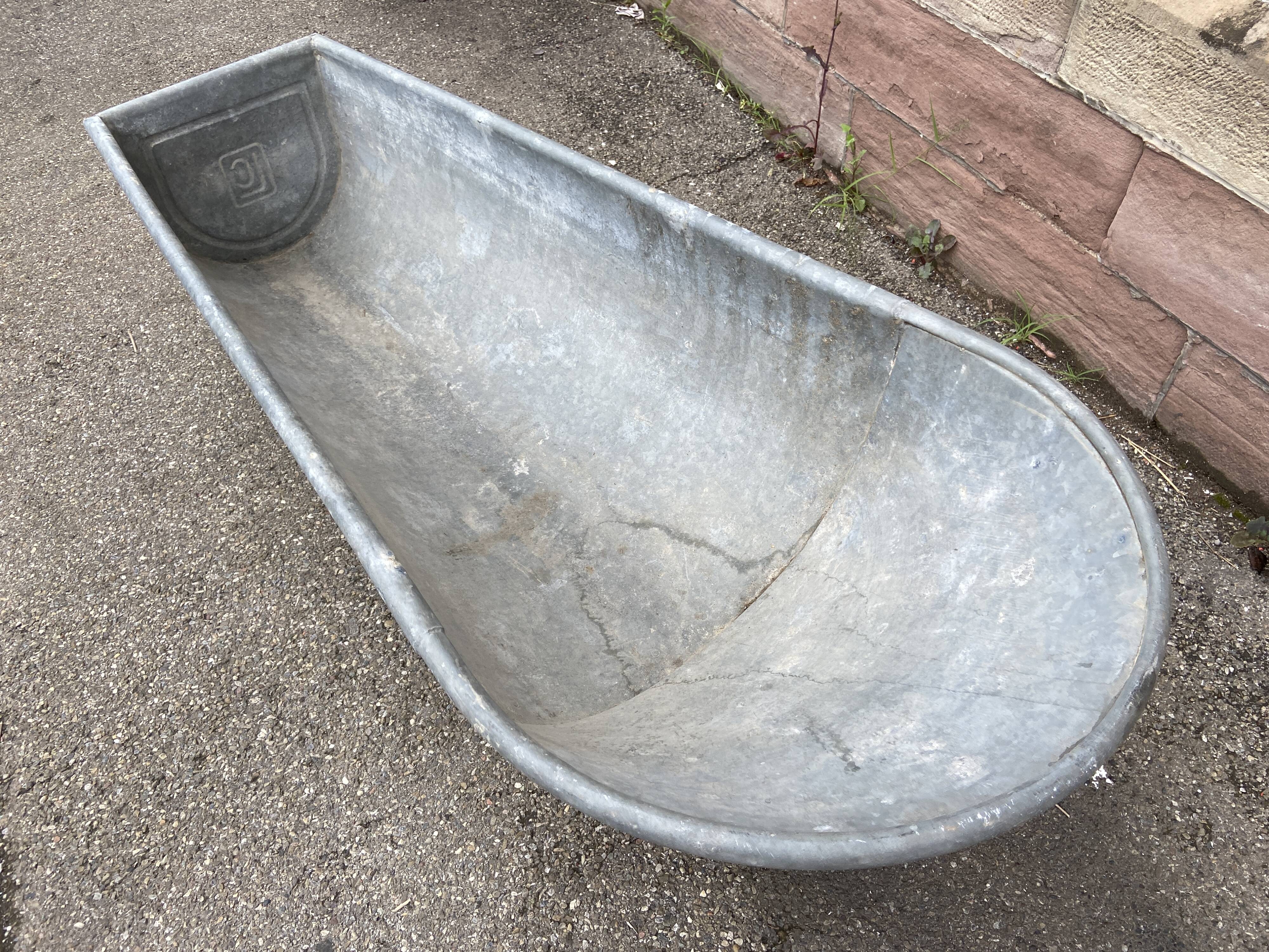 Baignoire adulte zinc galvanisee vintage 1940