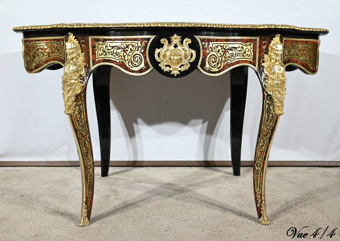 Table d’Apparat en Poirier Noirci, époque Napoléon III – Milieu XIXe