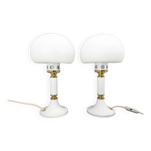 Paire de lampes de table en verre opalin et laiton du milieu du siècle par Drukov, Tchécoslovaquie