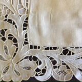 Linen adornment Richelieu OC