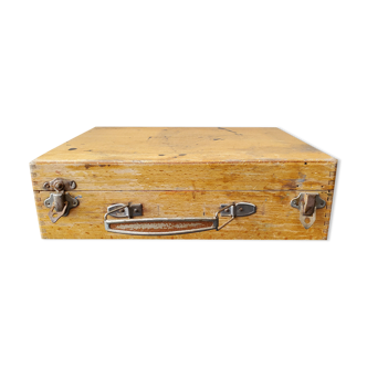 Old wooden painter's case box
