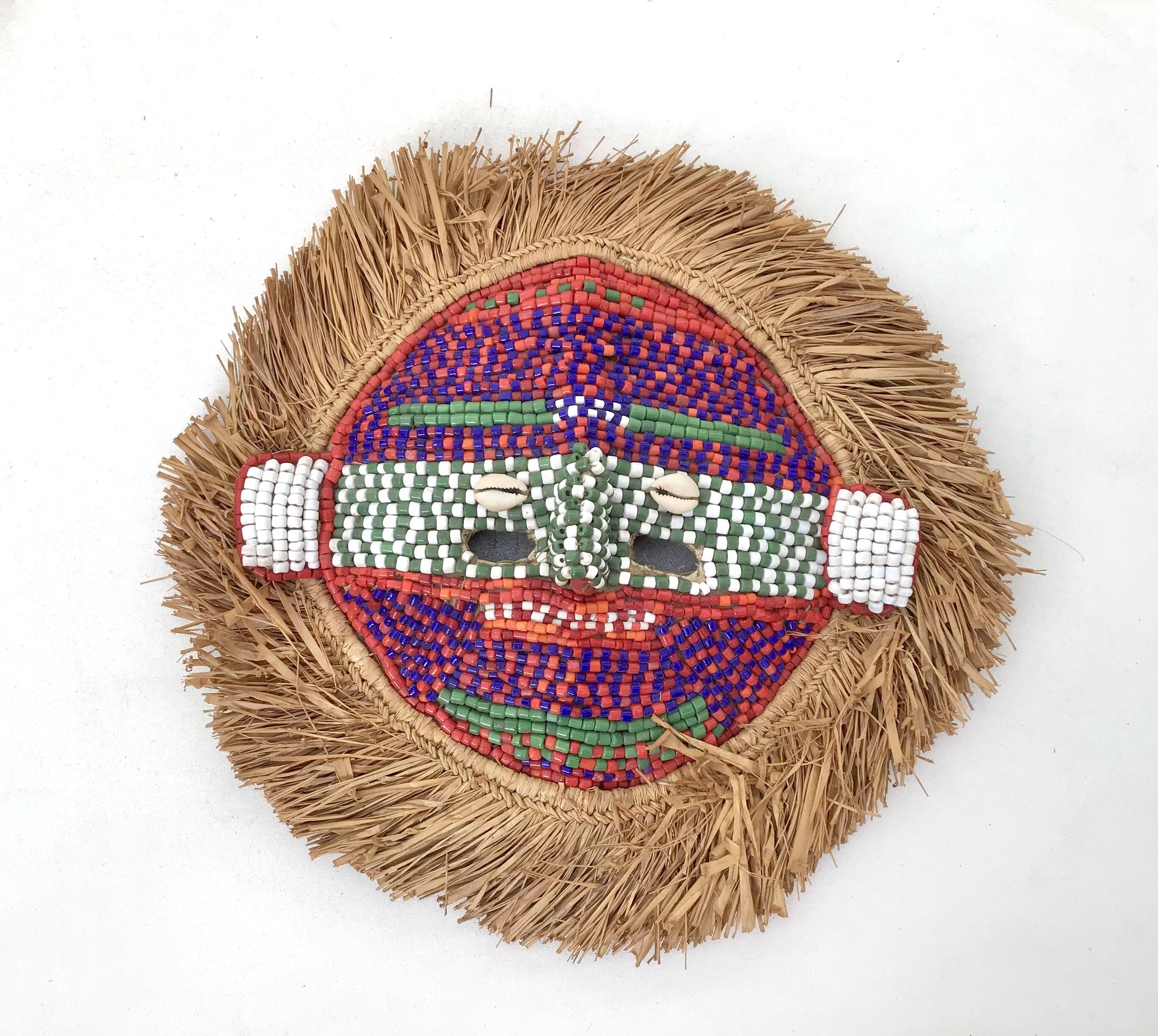 Masque Kuba du Congo - Cauris, Perles de verre, Raphia, Tissu