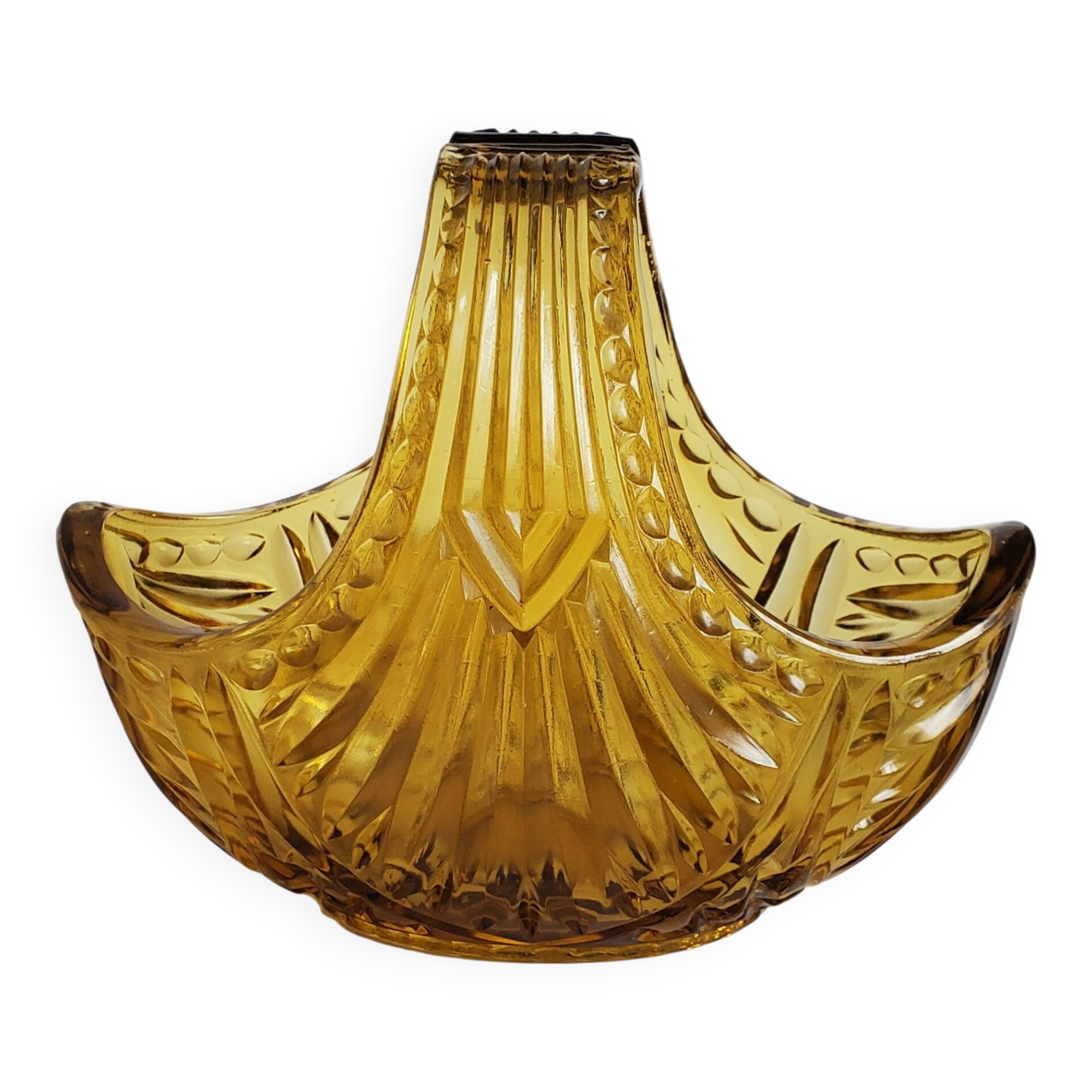 Amber glass basket