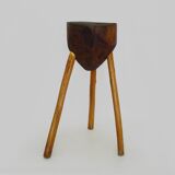 Ancien Billot de boucher tripode en chêne, sellette, tabouret. Années 5O