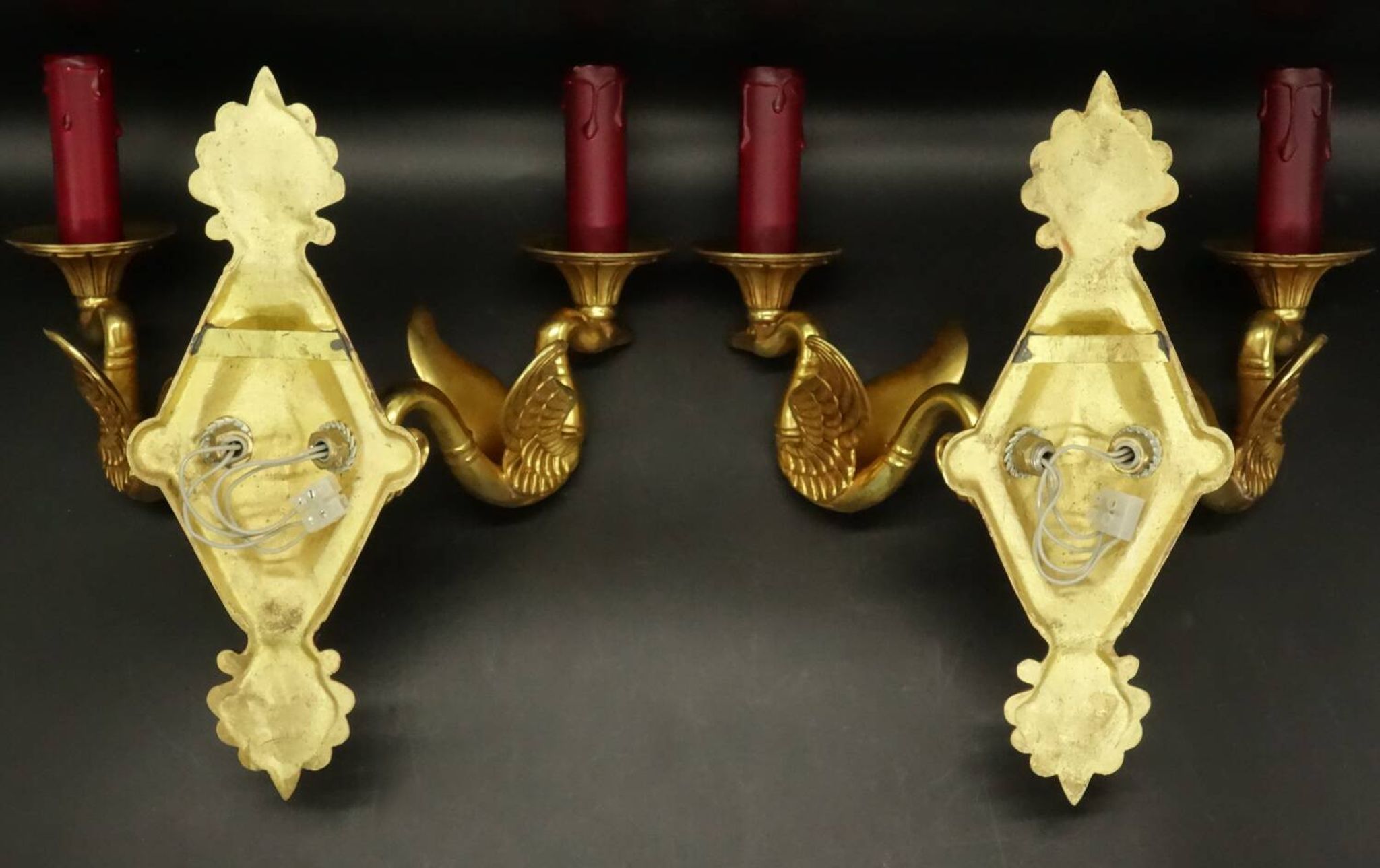 Pair of Empire style wall sconces with swans from Petitot - bronze & bordeaux patina.