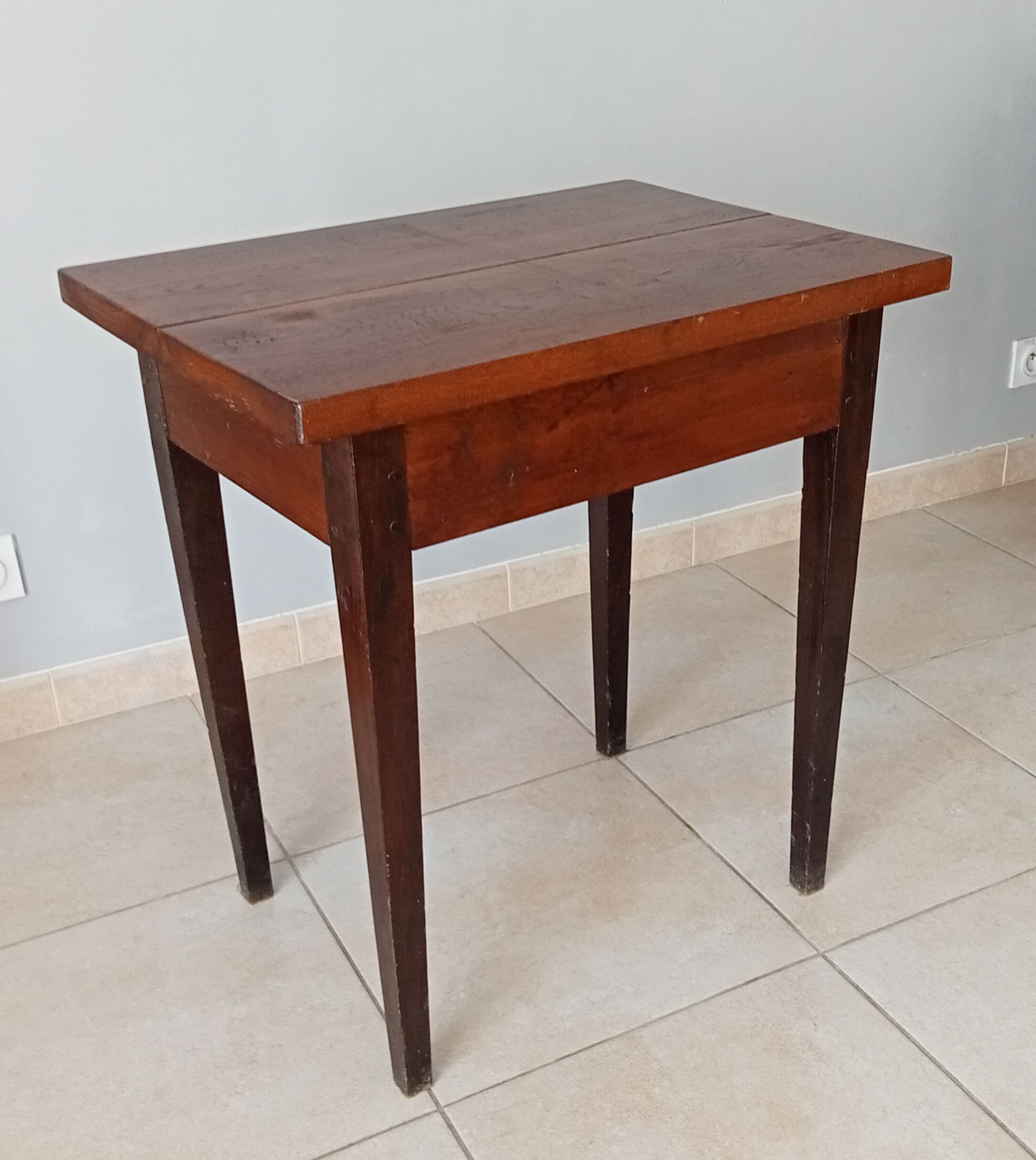 Solid oak table early XXth