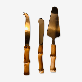 Set of bamboo cutlery
