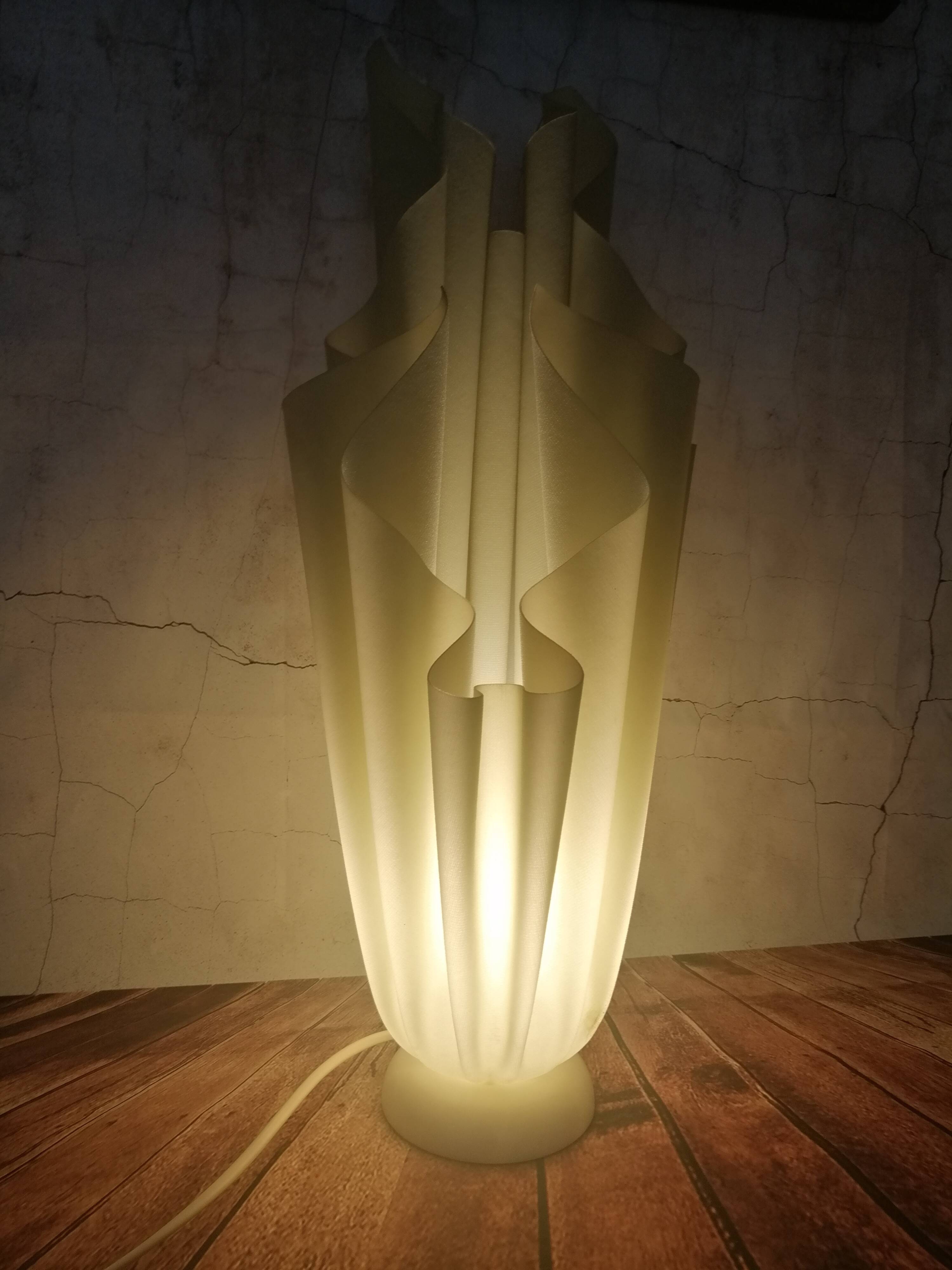 Lampe Athena de Georgia Jacob vert H52 cms
