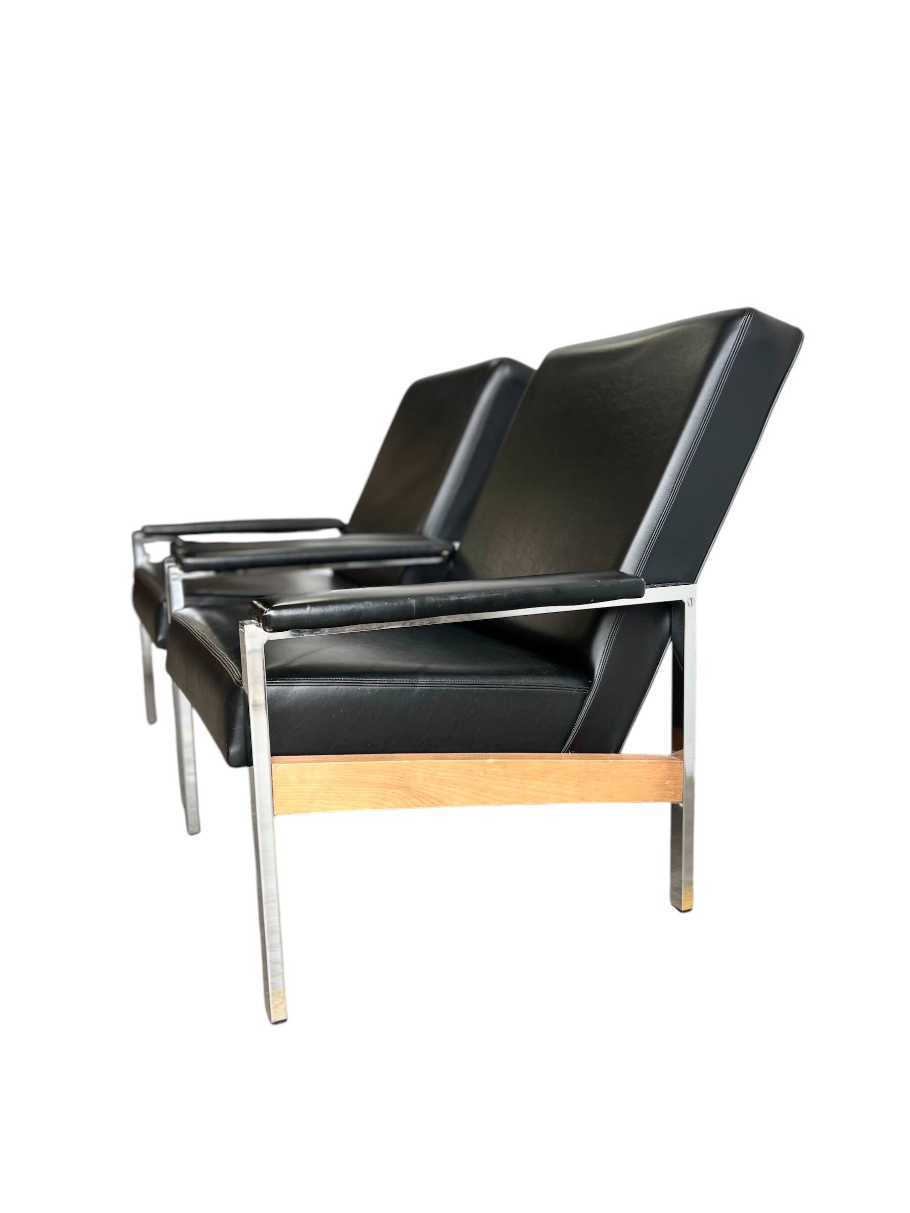 Set of 2 vintage J Mertens armchairs