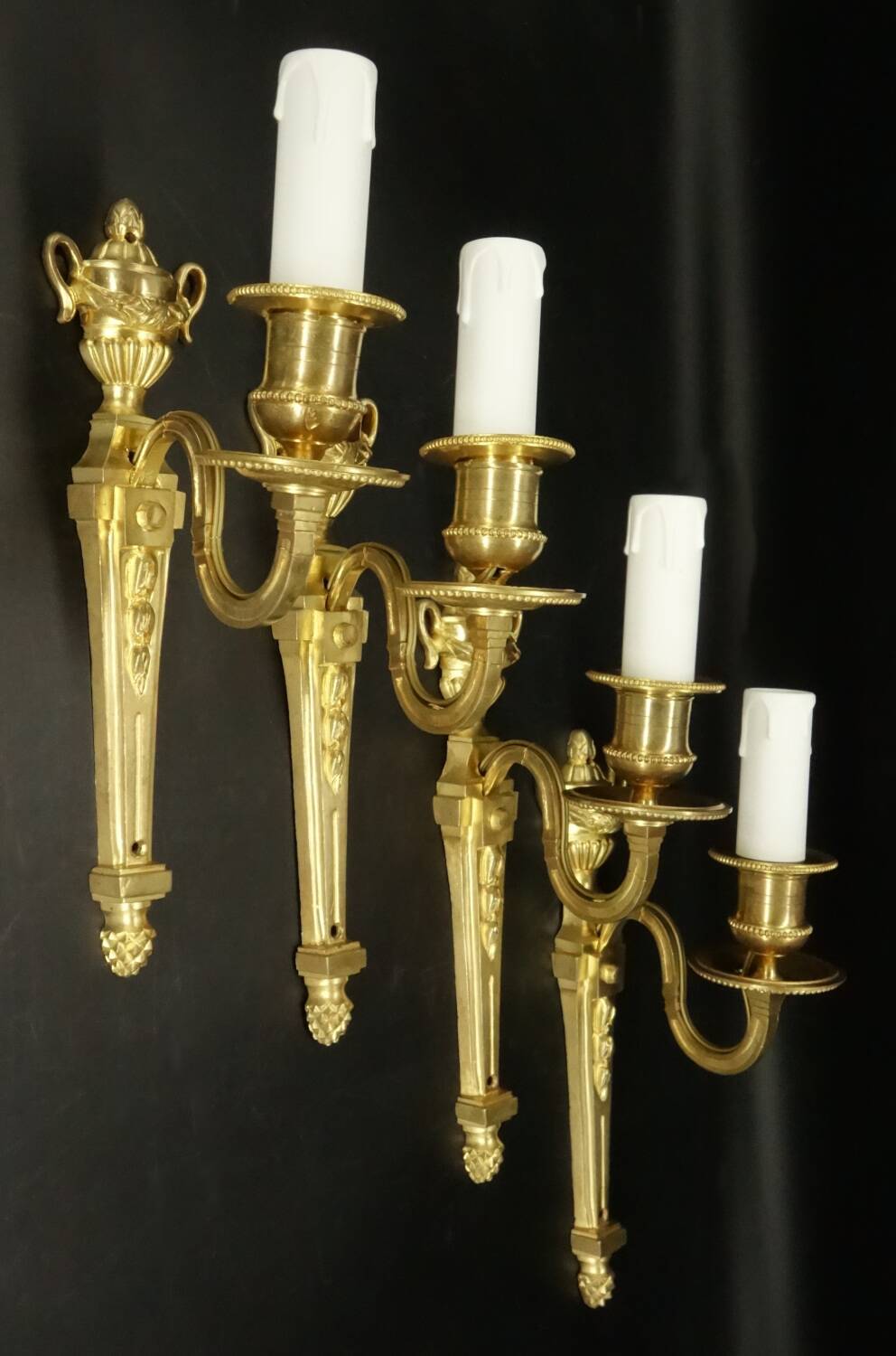 Set of 4 Louis XVI style 1-light wall lights from the 19th century - gilded bronze