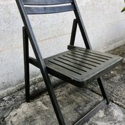 Black wooden folding chair